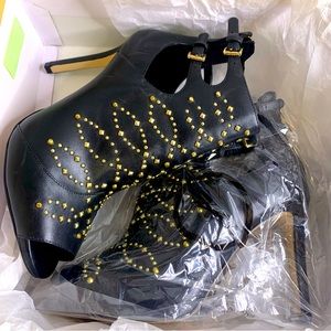 Michael Kors jordana open toe booties